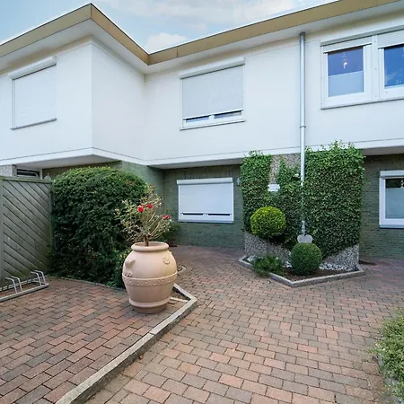 Lindenstrasse 19a Familienkoje *