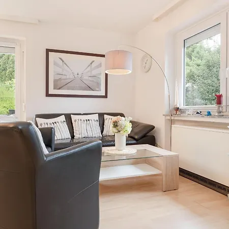 Lindenstrasse 19a Familienkoje * Grömitz